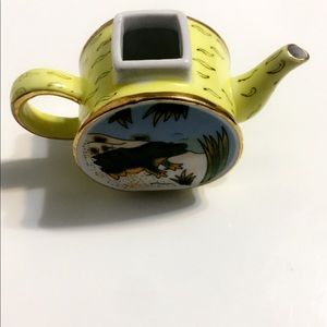 Miniature Teapot Porcelain Vivian Chan